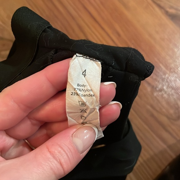 Rekita Workout Cross Bra Size 4 - Picture 8 of 8